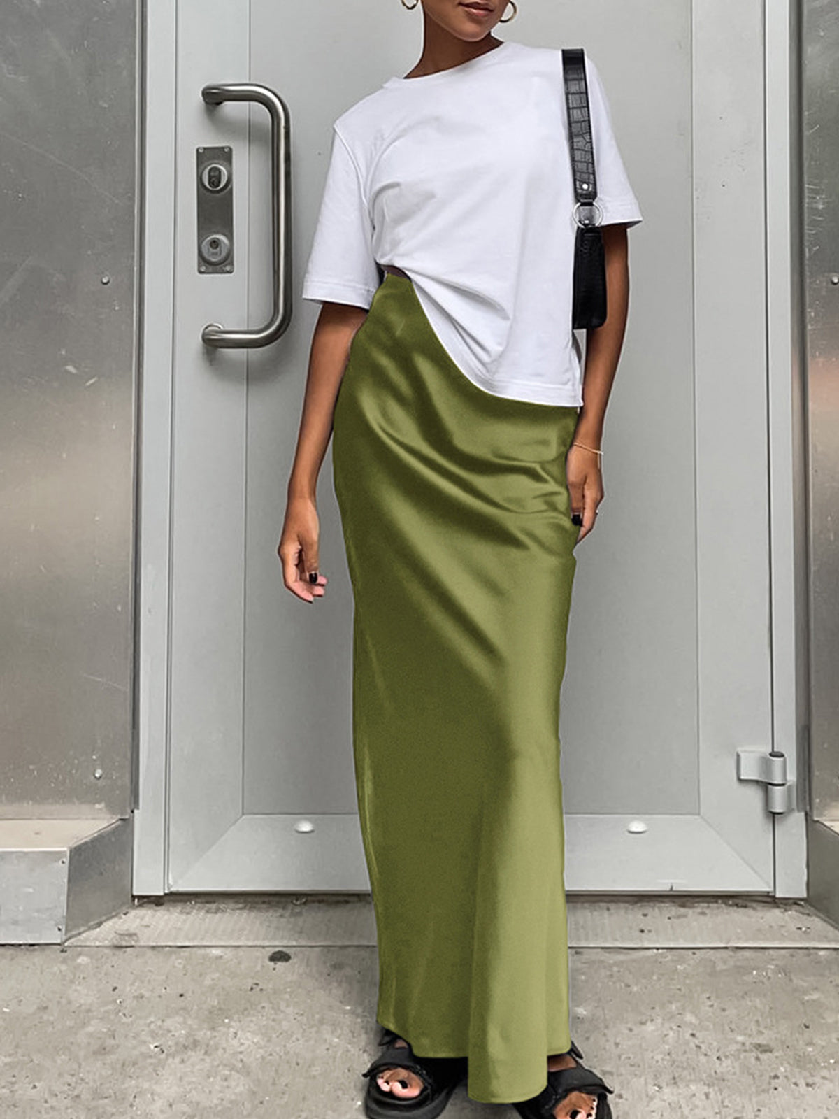 Falda Larga Satin Estilo Casual