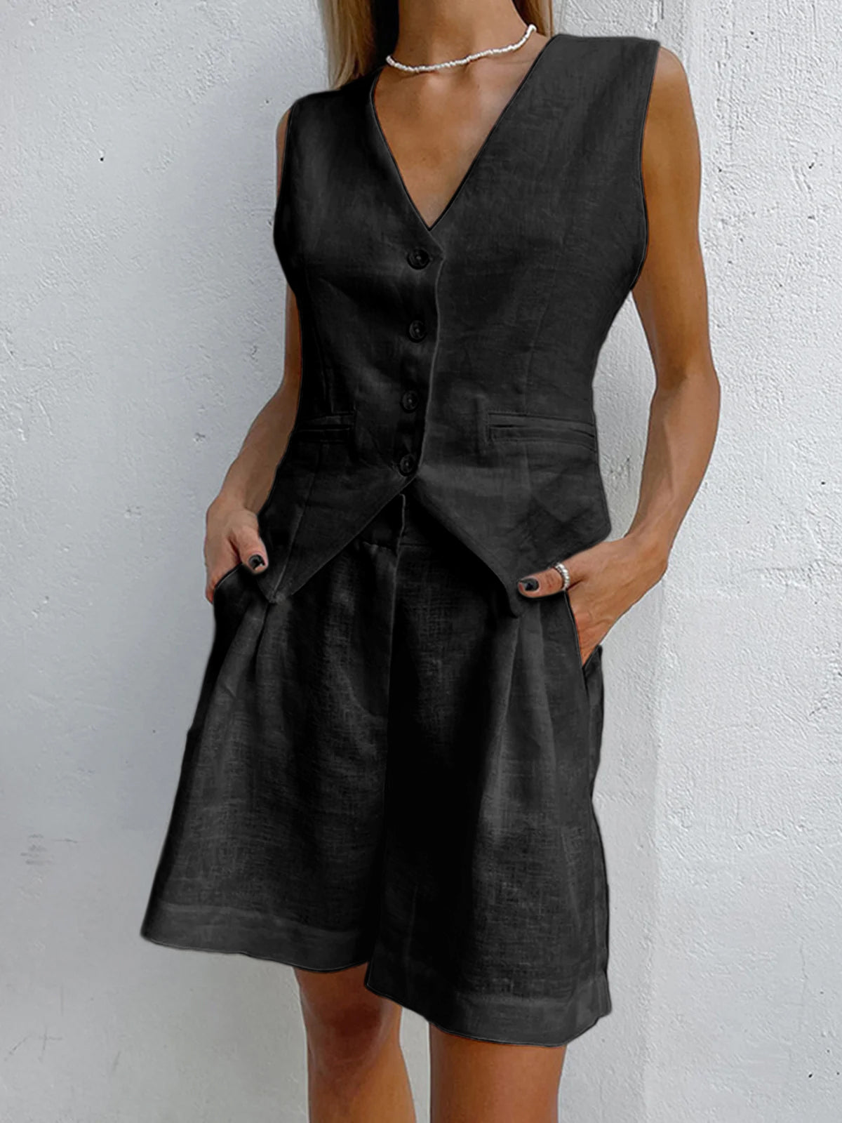 Pantalón y chaleco elegante mujer