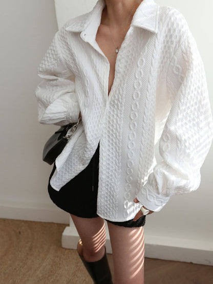Blusa Deportiva Grande con Detalles Bordados