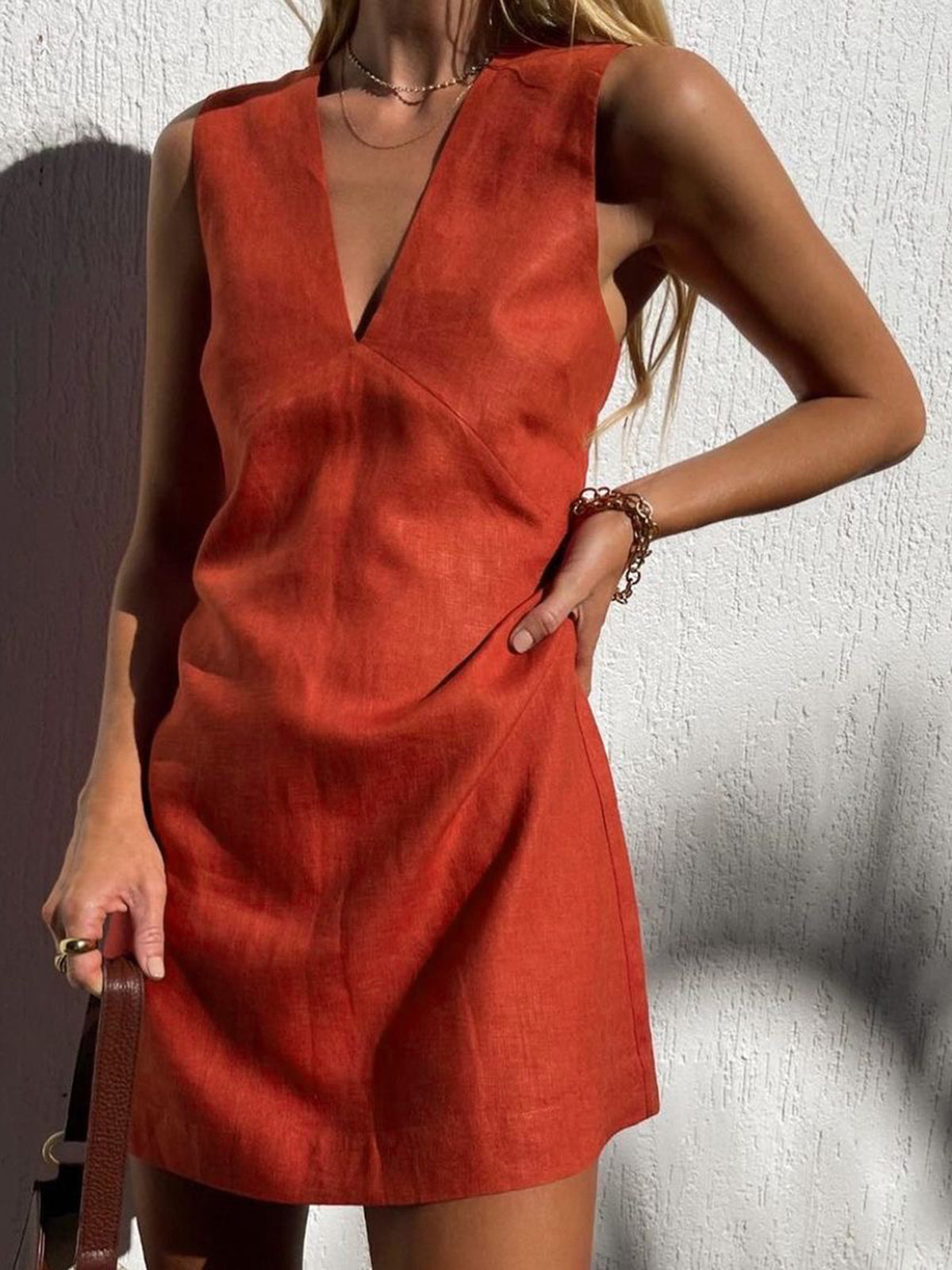Vestido Verano Ligero con Cuello en V - Vestiria