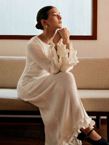 Vestido de Punto Elegante con Volantes y Detalles Sutiles