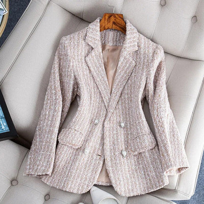 Chaquetilla ajustada encaje y cuadros femenina elegante