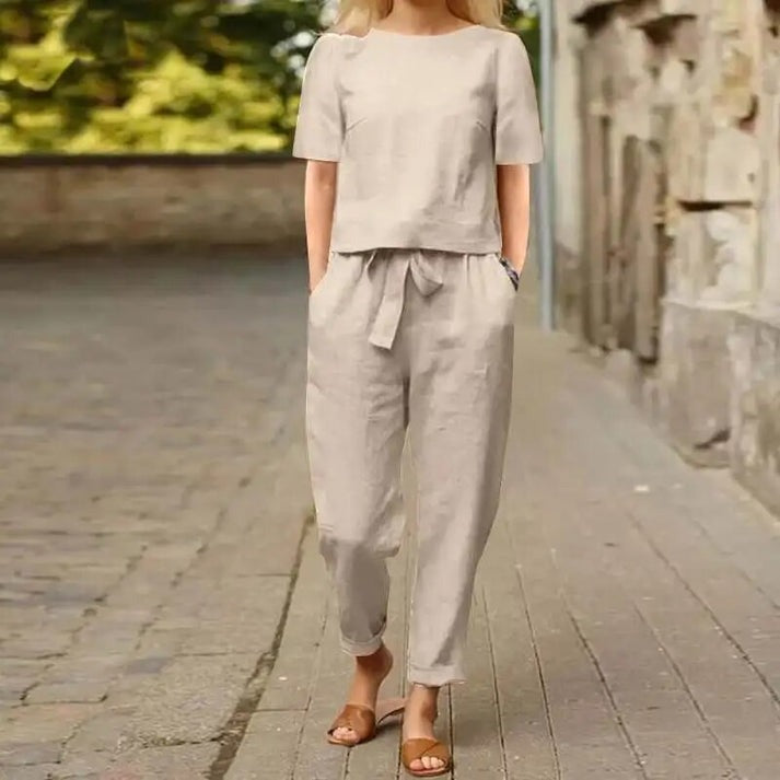 Traje de baño femenino ligero