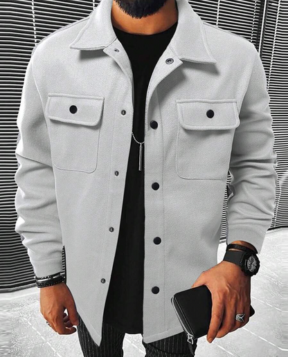 Chaquetón casual con bolsillos laterales