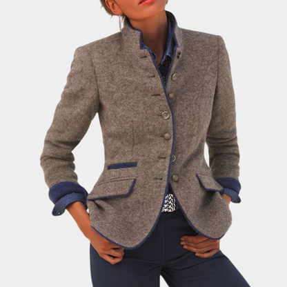 Chaquetilla de Mujer Clásica y Elegante