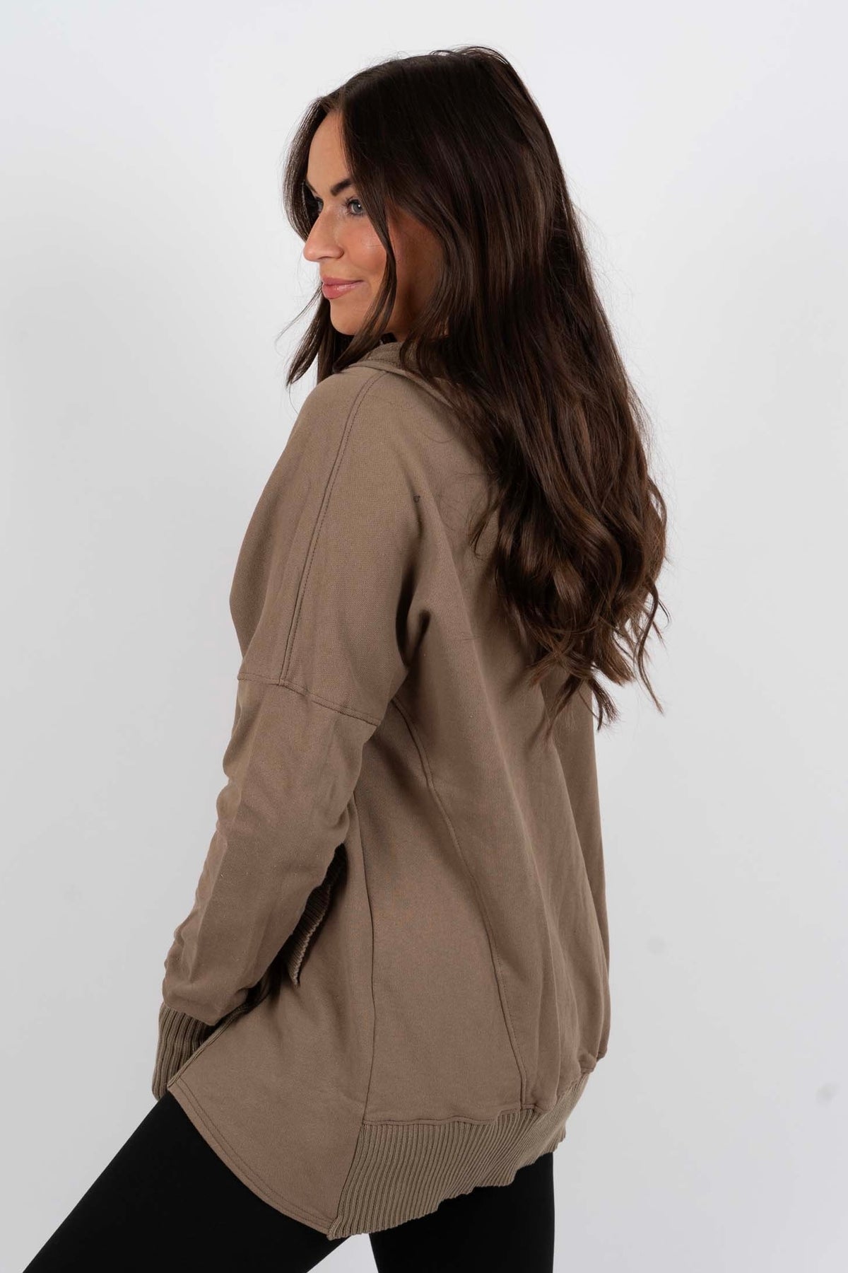 Blusa Deportiva Mujer Cuello en V Con Botones - Vestiria