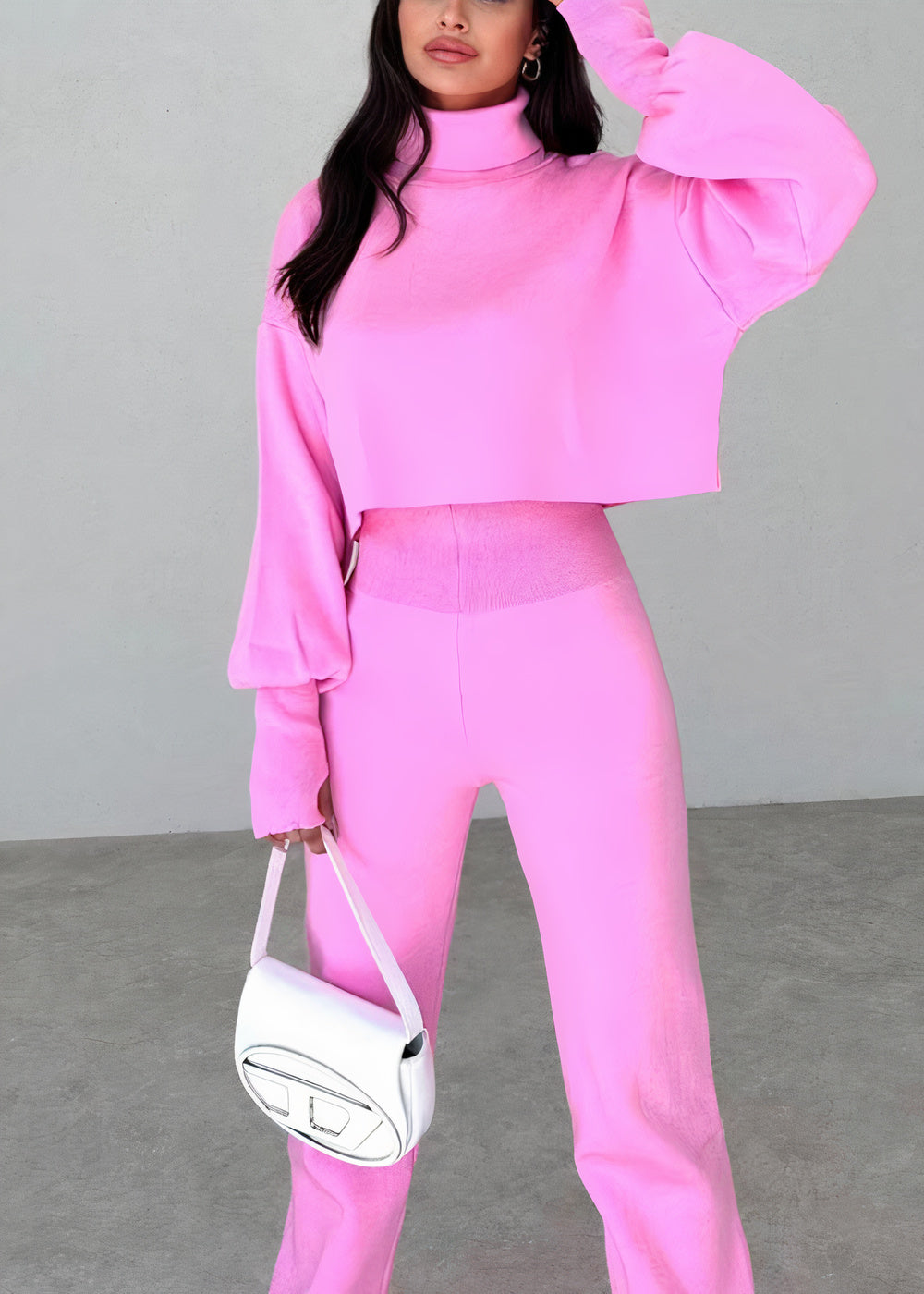 Conjunto Deportivo Cuello Alto y Pantalón Chino