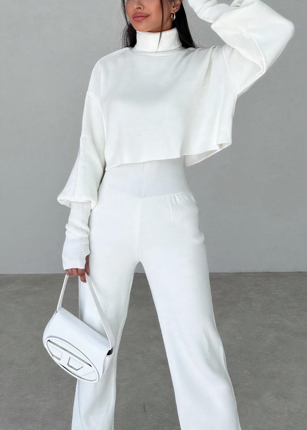 Conjunto Deportivo Cuello Alto y Pantalón Chino