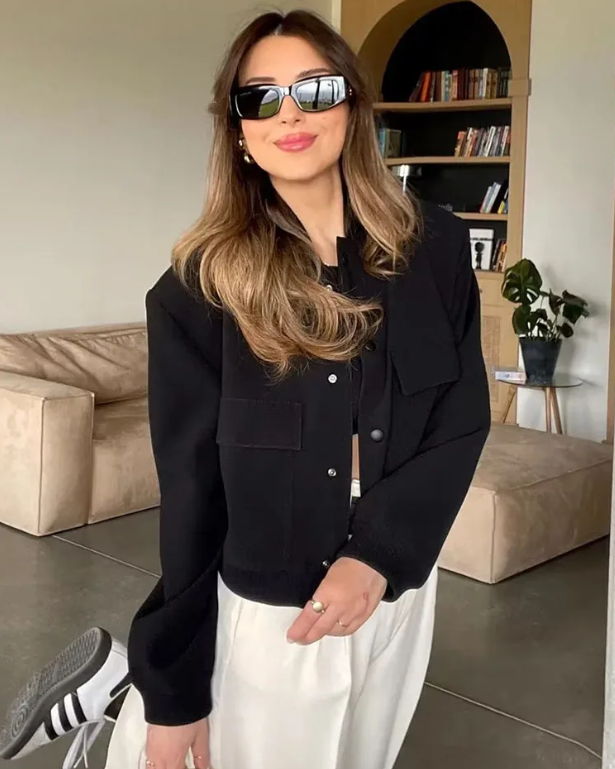Chaqueta Mujer Corta Acolchada con Bolsillos