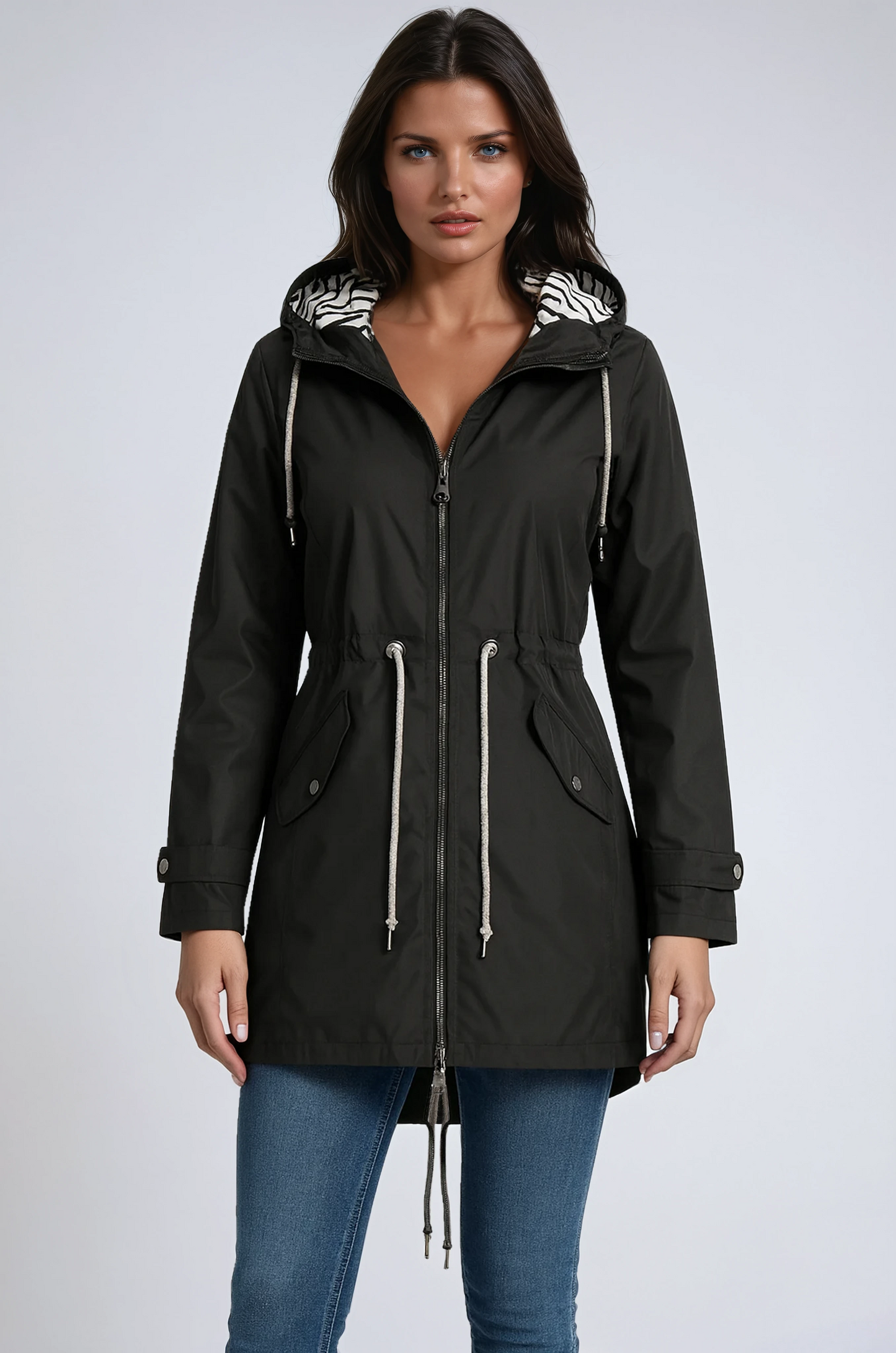 Chaqueta de mujer acolchada con capucha impermeable - Vestiria