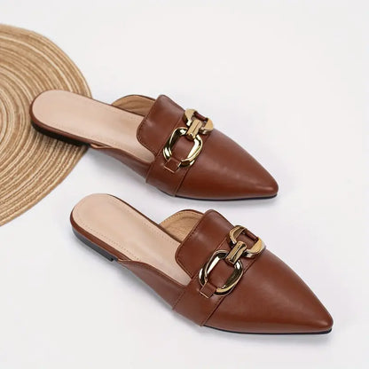Mules Mujer Elegantes con Detalles Metálicos - Vestiria