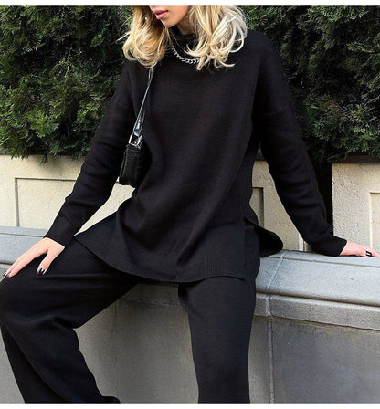 Blusa deportiva oversize con cuello alto