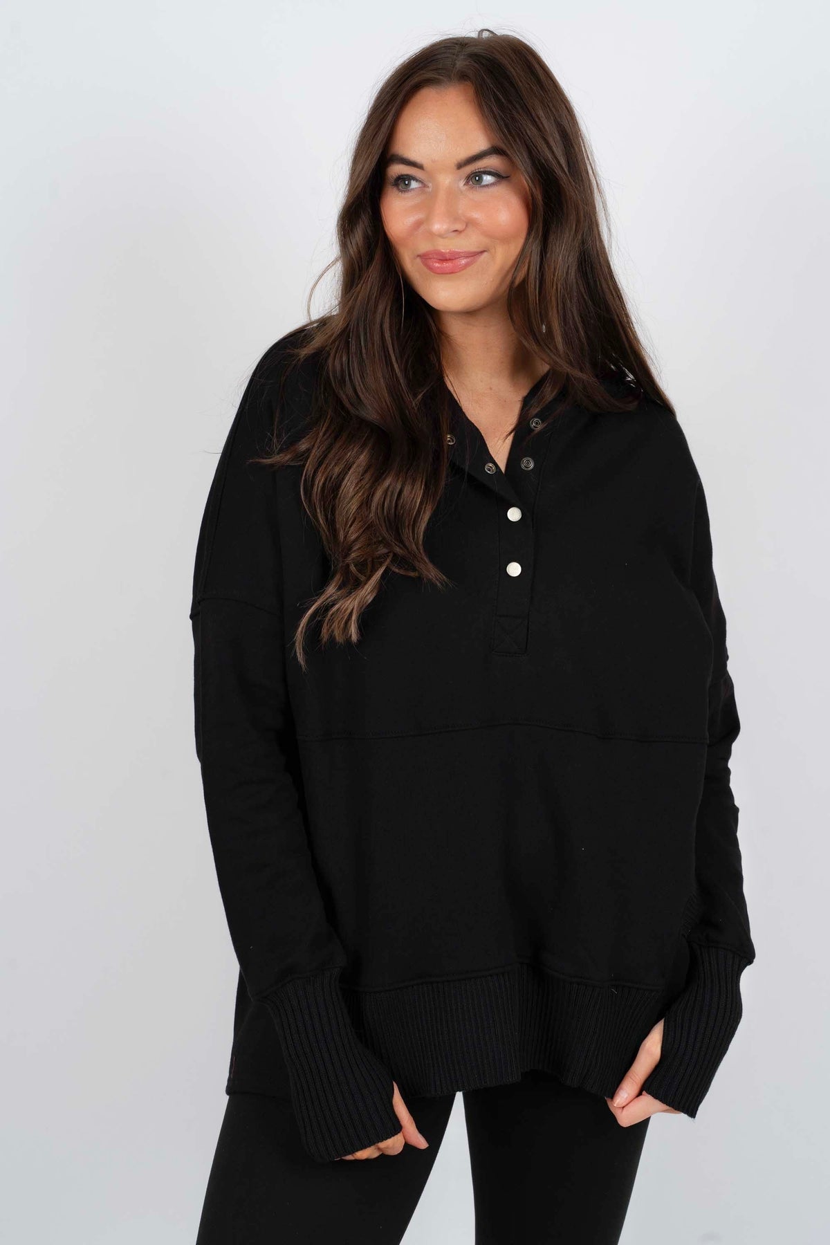 Blusa Deportiva Mujer Cuello en V Con Botones