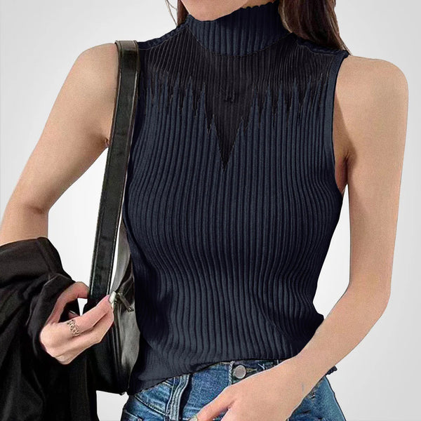 Top de punto transparence con cuello halterneck → Top de encaje ligero con cuello halter