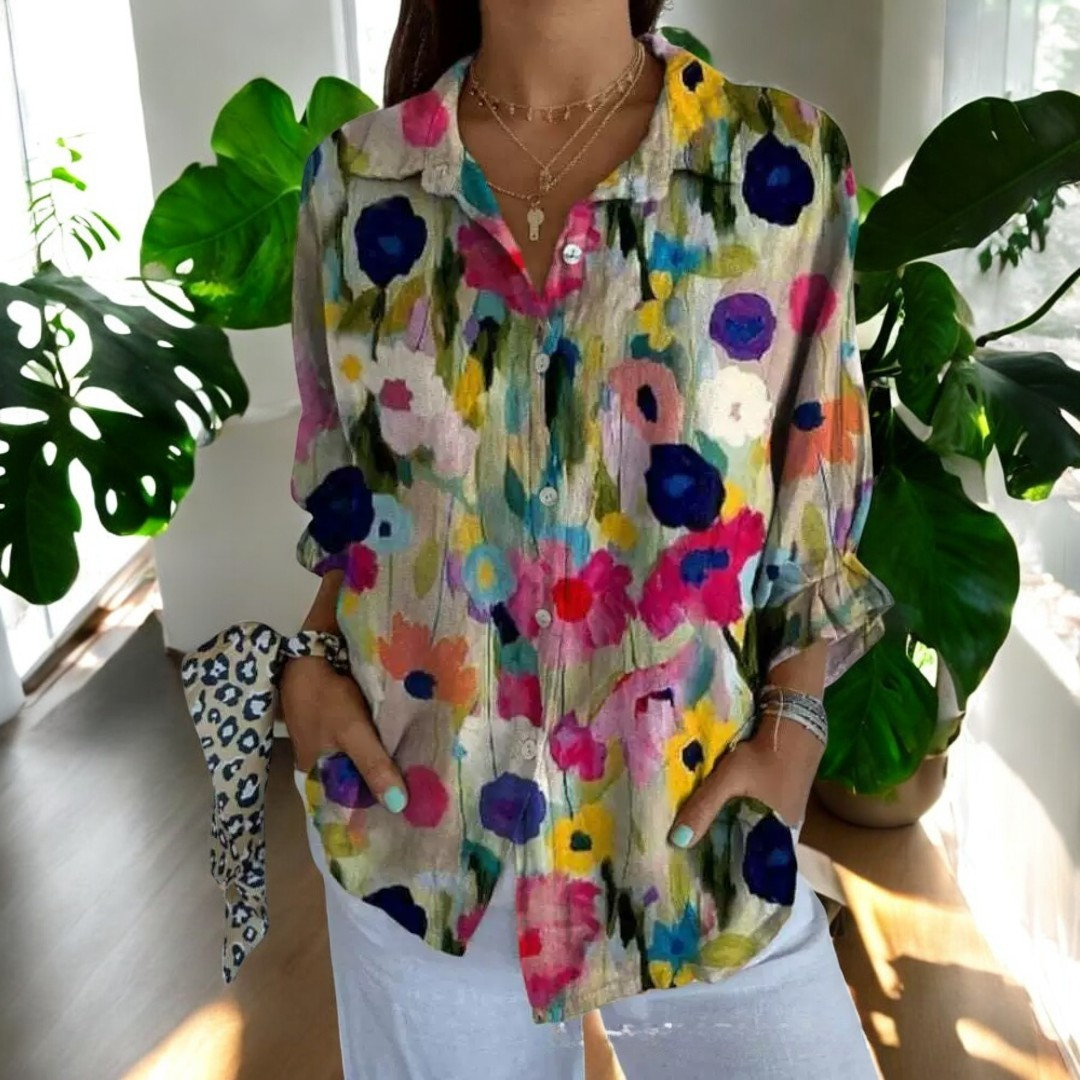 Blusa ligera con botones y corte cómodo mujer