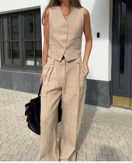 Pantalón y Chaleco Deportivo Mujer - Vestiria