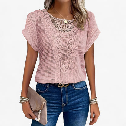 Blusa de encaje femenina y sofisticada