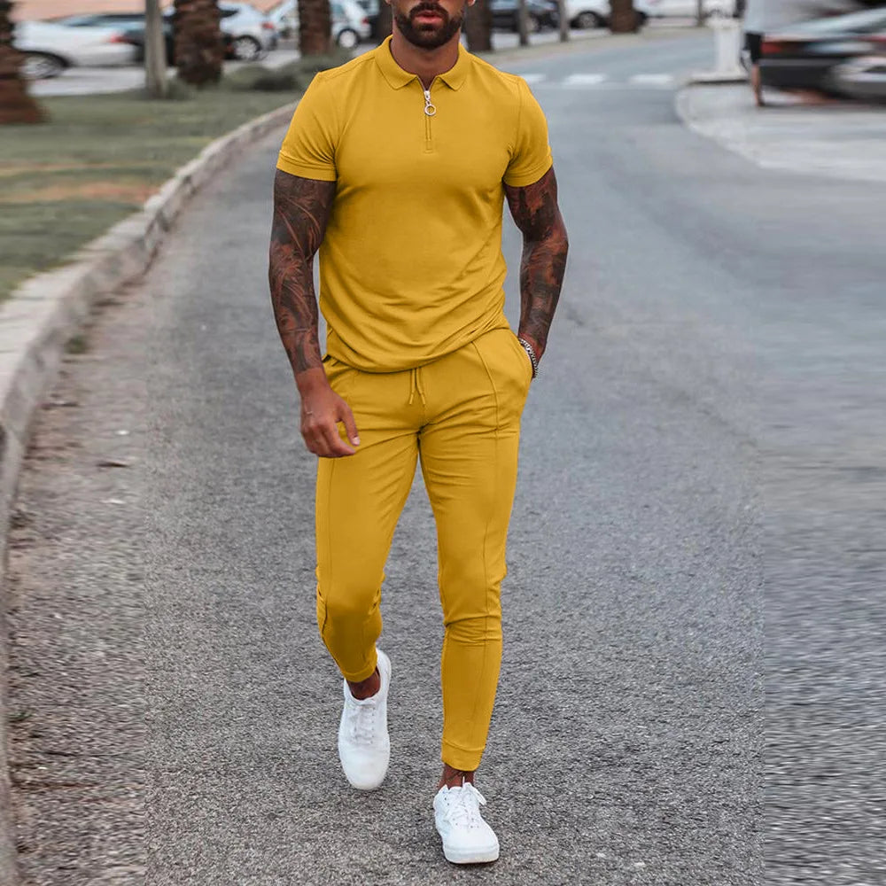 Traje deportivo hombre relajado