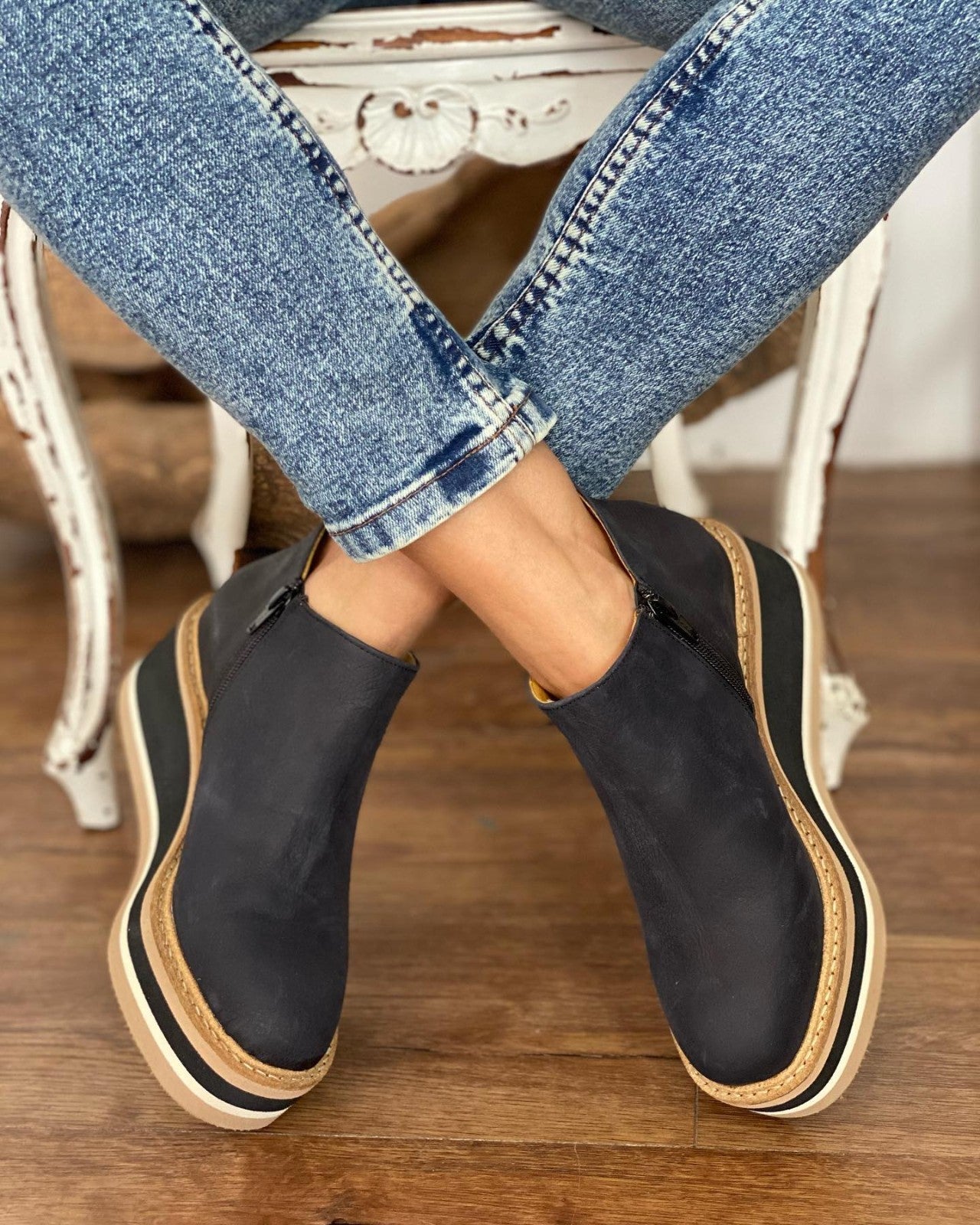 Botas Cuña Piel Cremallera Mujer