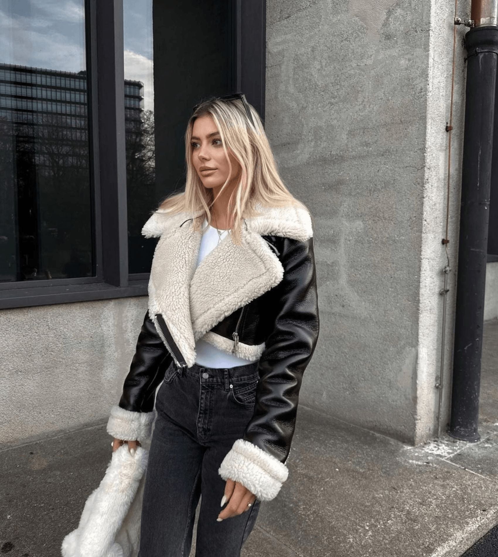 Chaqueta Cuero Mujer Estilo Elegante - Vestiria