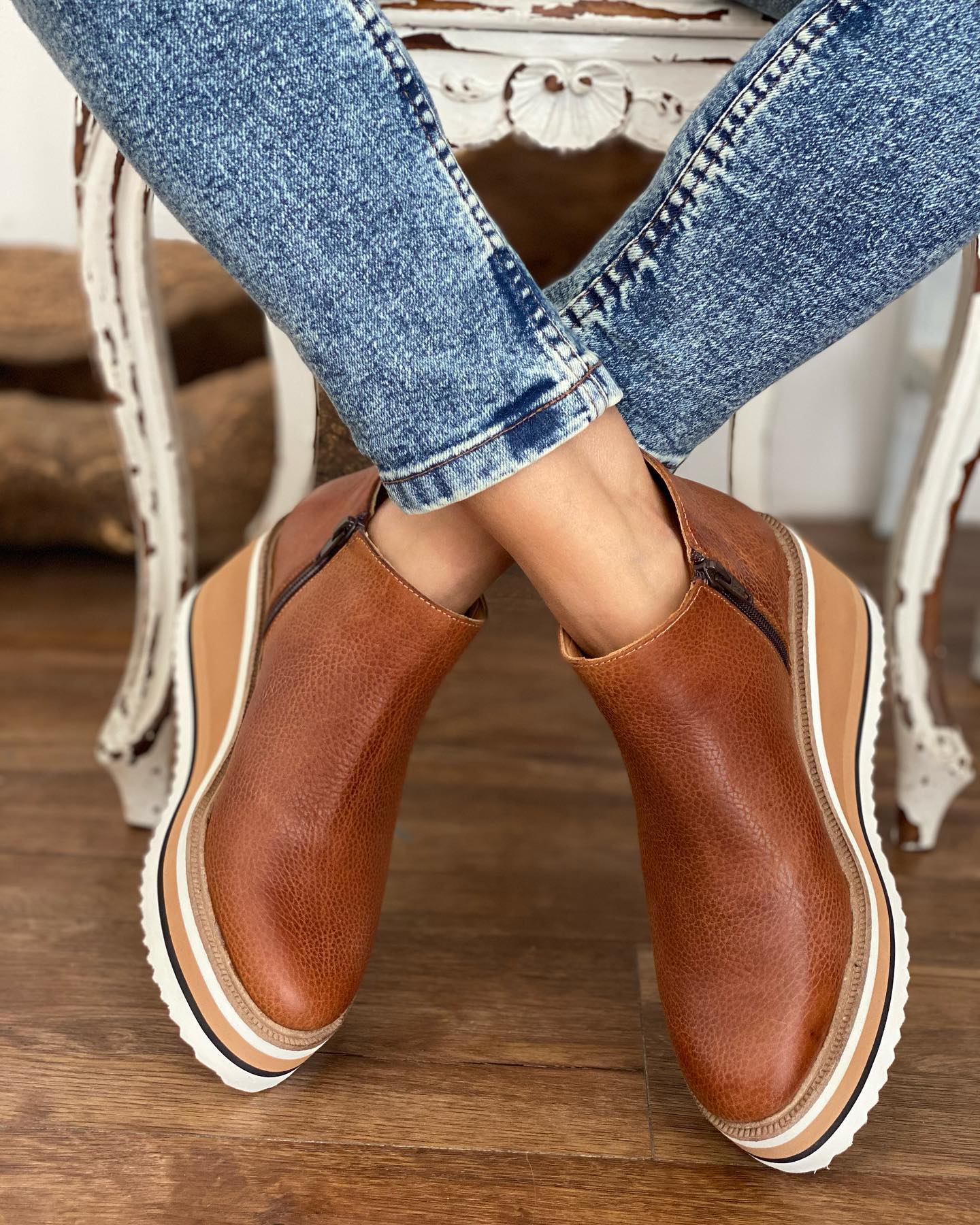 Botas Cuña Piel Cremallera Mujer