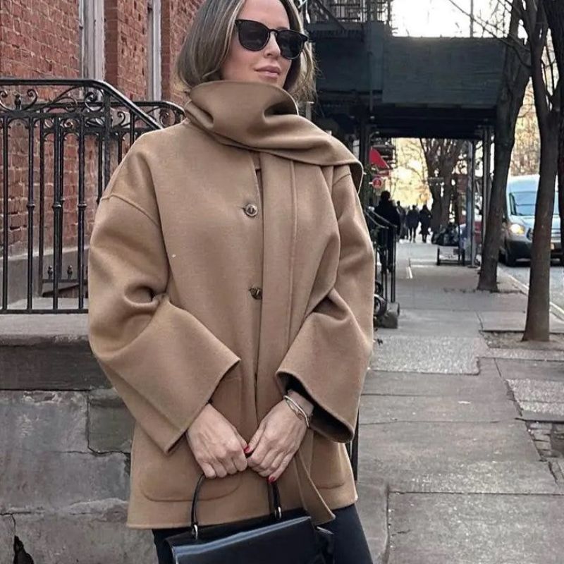 Cárdigan Mujer con Botones y Bufanda Cuello
