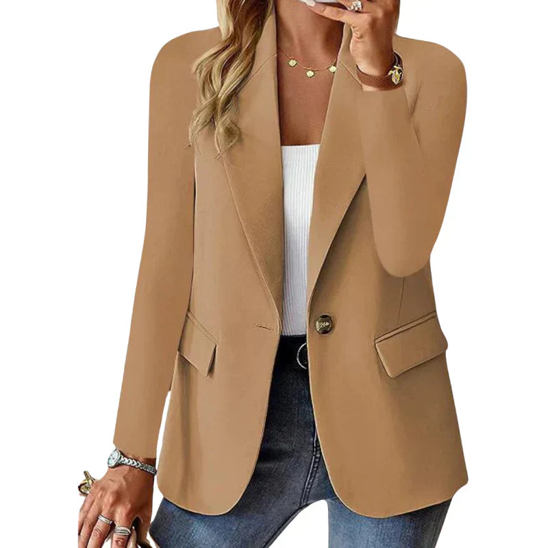Chaquetilla de mujer ajustada y sofisticada