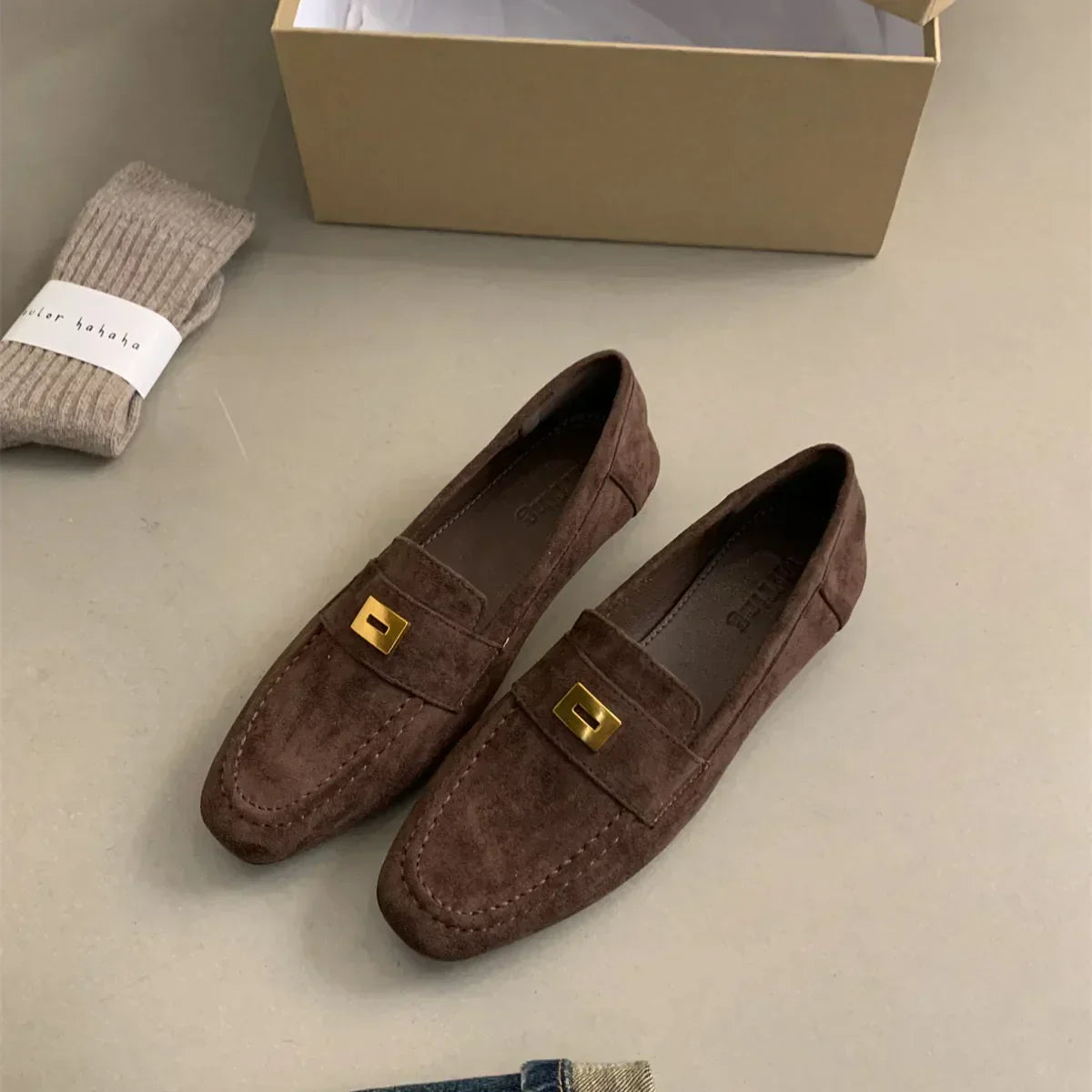 Zapatos de ante ligeros estilo clásico - Vestiria