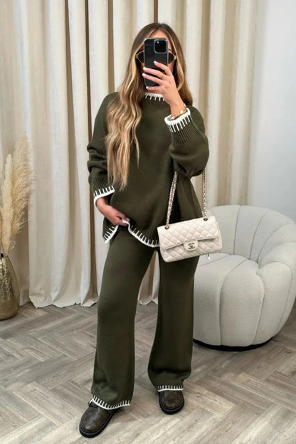 Traje cómodo de dos piezas femenino