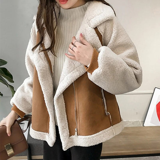 Chaqueta Felpa Cálida y Acogedora - Vestiria