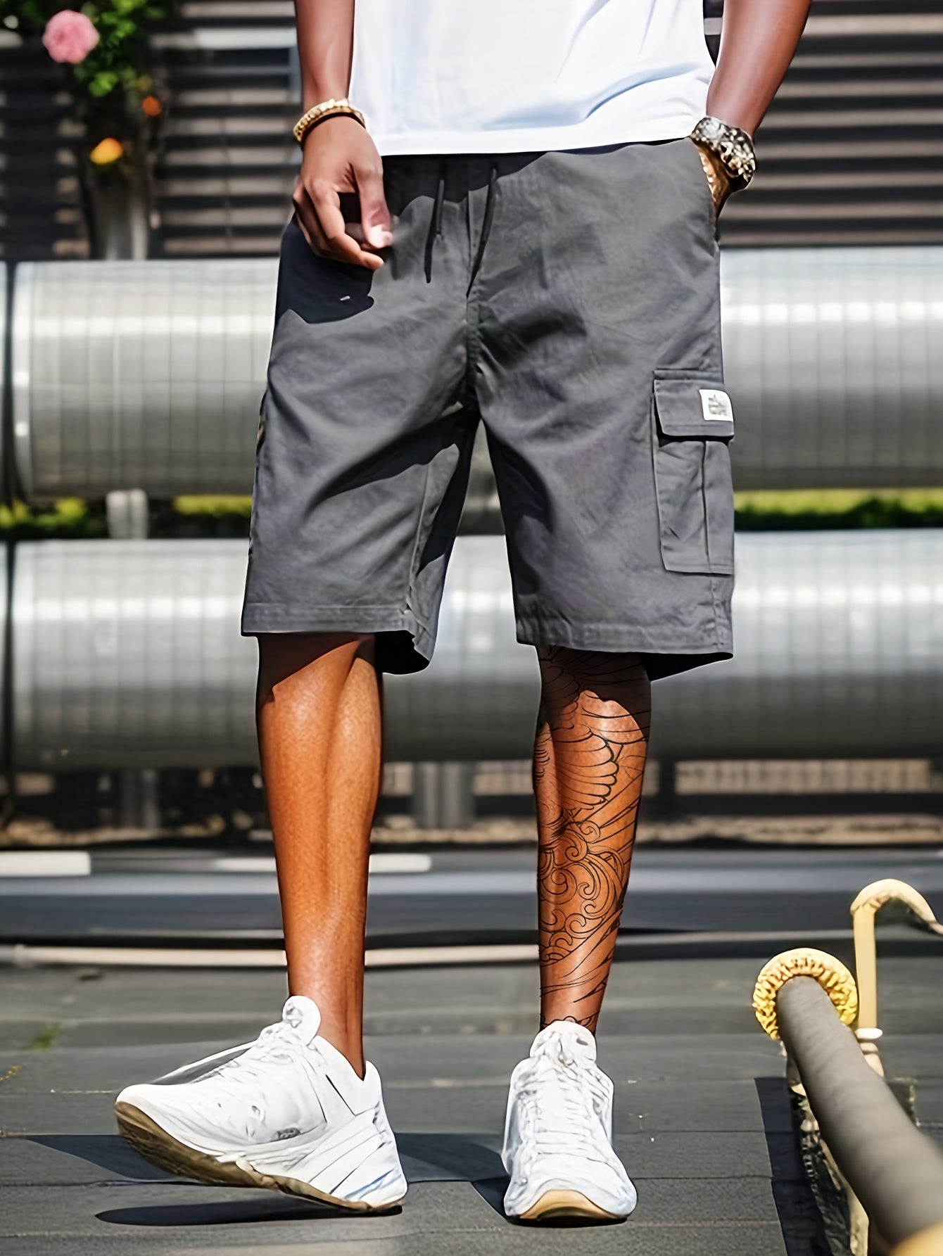 Pantalones cortos deportivos con bolsillos prácticos - Vestiria