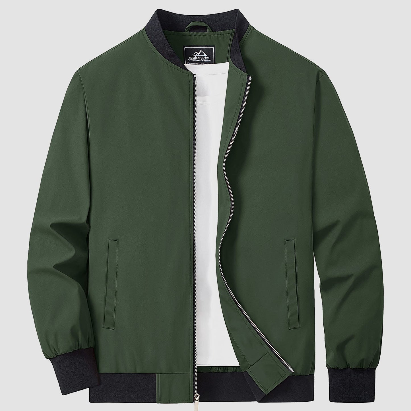 Chaquetón deportivo ligero con bolsas