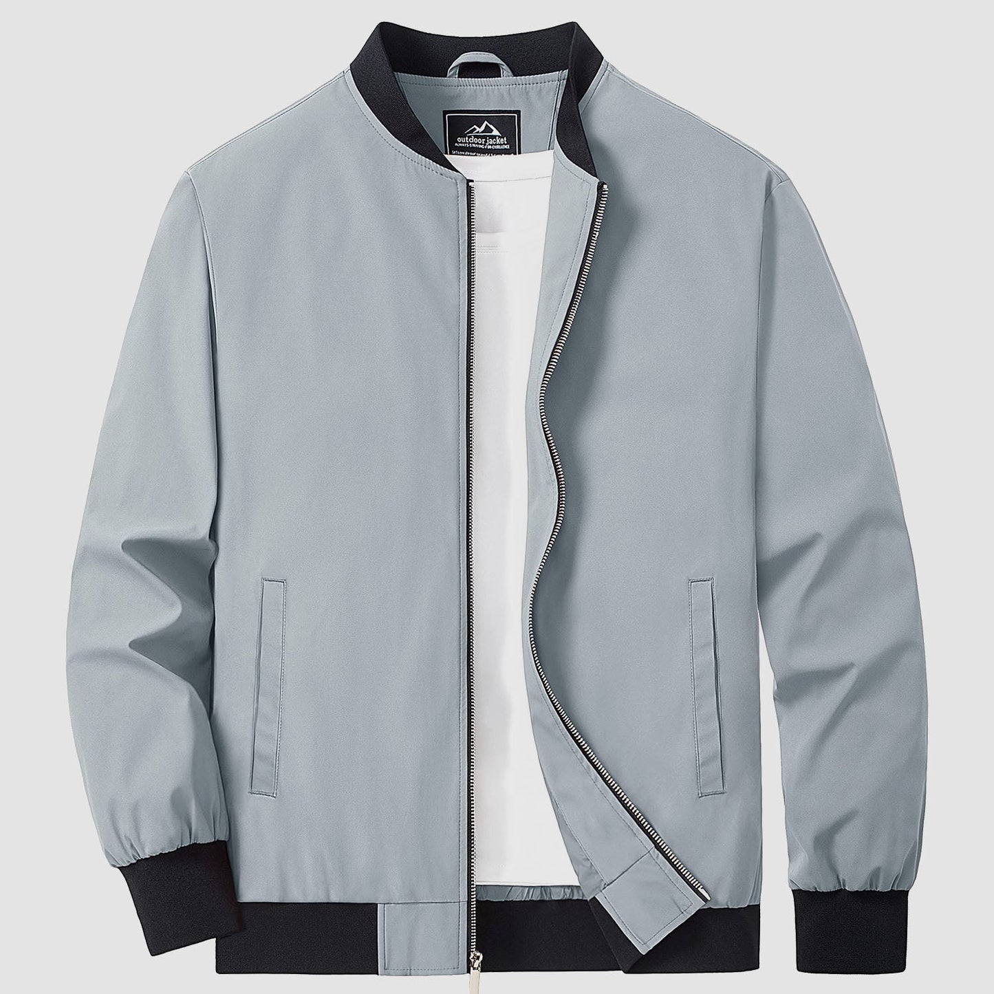 Chaquetón deportivo ligero con bolsas