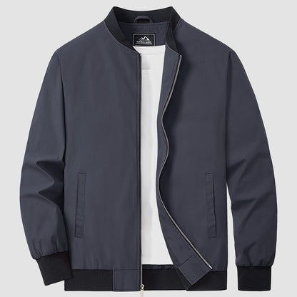 Chaquetón deportivo ligero con bolsas - Vestiria