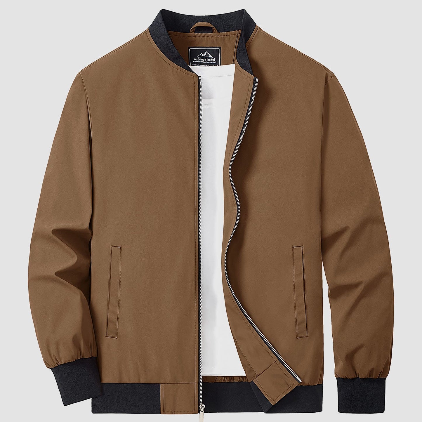 Chaquetón deportivo ligero con bolsas