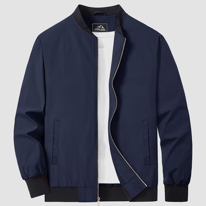 Chaquetón deportivo ligero con bolsas