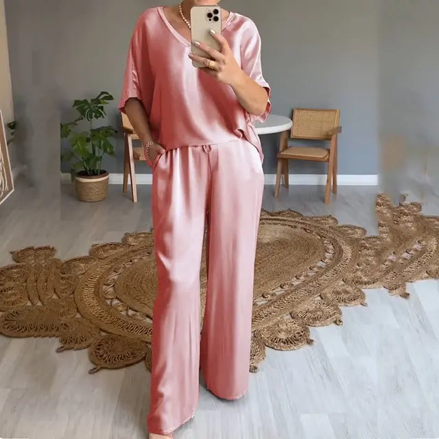 Conjunto Noche Satín Elegante