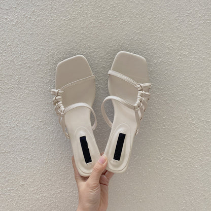 Sandalias de Verano Mujer con Tacón Bajo y Punta Cuadrada - Vestiria