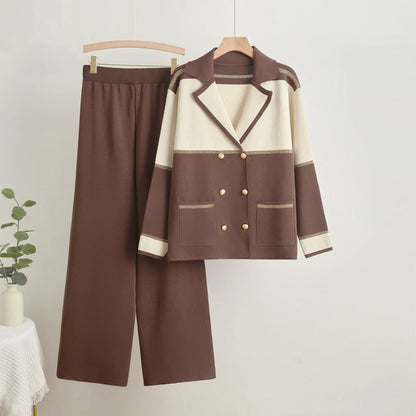 Traje chaqueta y pantalón amplio elegante