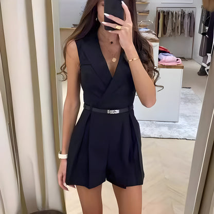 Mono Mujer Elegante Hailey