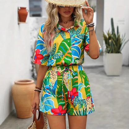 Conjunto Polo Floral y Shorts Mujer
