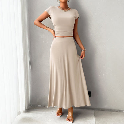 Conjunto de falda y top ajustado con cintura fruncida y falda ligera - Vestiria