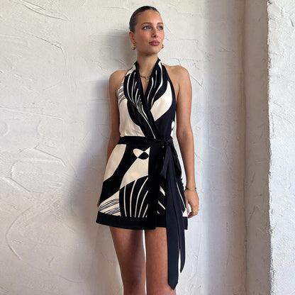 Vestido Blanco y Negro Elegante