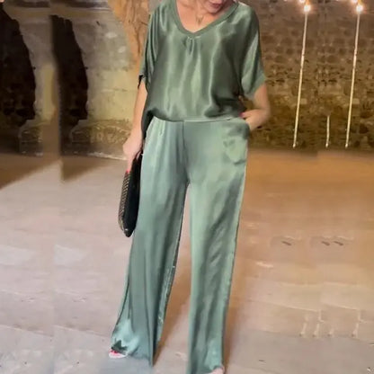 Conjunto Noche Satín Elegante