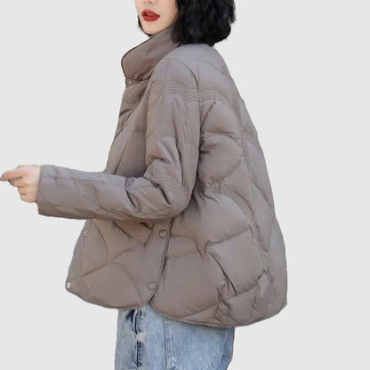 Chaqueta invernal abrigada con cierre para mujer