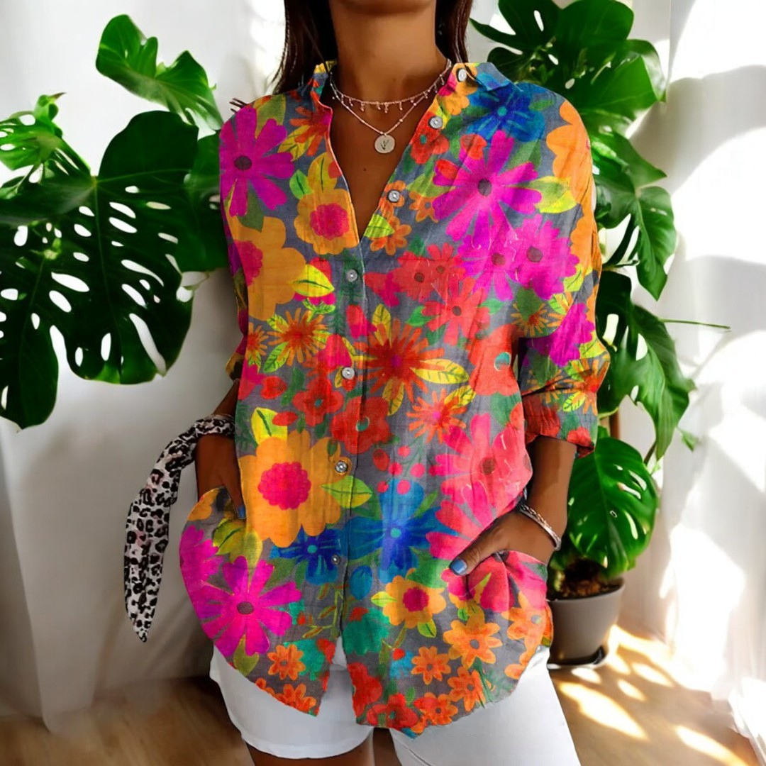 Blusa ligera con botones y corte cómodo mujer
