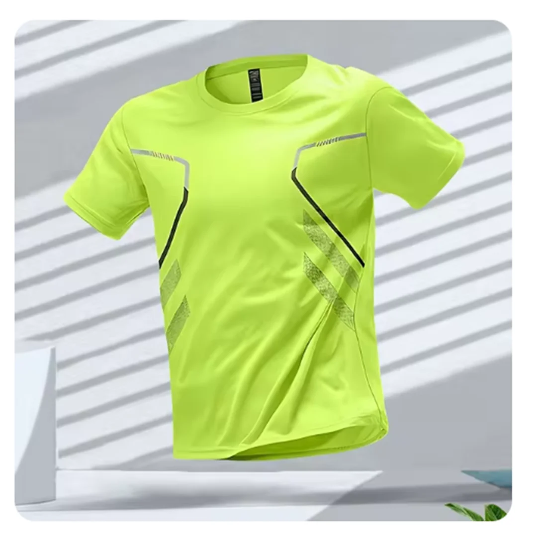 Camiseta deportiva hombre estampado urbano moda