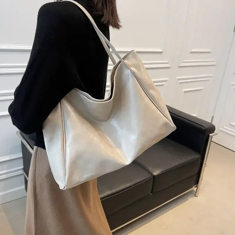 Bolso de Piel Clásico Elegante - Vestiria