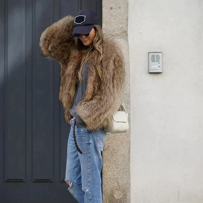 Abrigo Mujer Felpa Suave y Elegante - Vestiria