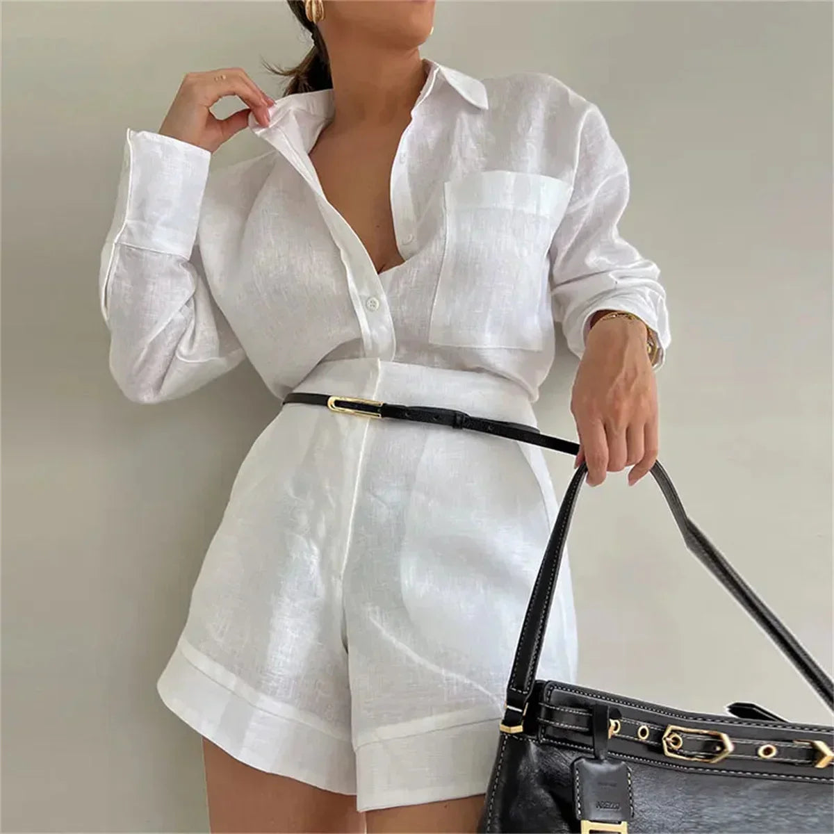 Pantalón Corto y Blusa de Verano Conjunto Fem - Vestiria